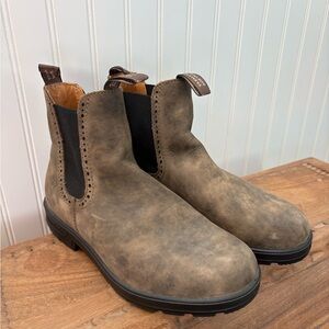 Blundstone Rustic Brown Chelsea Boots